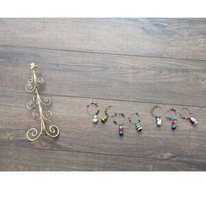 Christmas Wine Charms Set of 7 with Decorative Tree